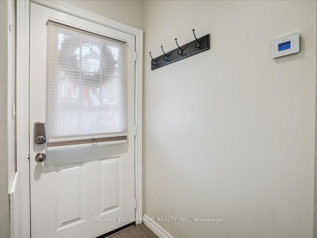 4045 Upper Middle Road #35