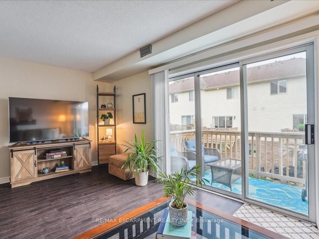 4045 Upper Middle Road #35