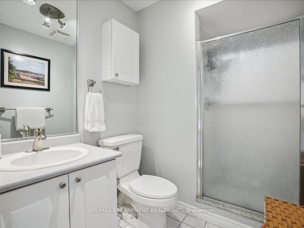 4045 Upper Middle Road #35