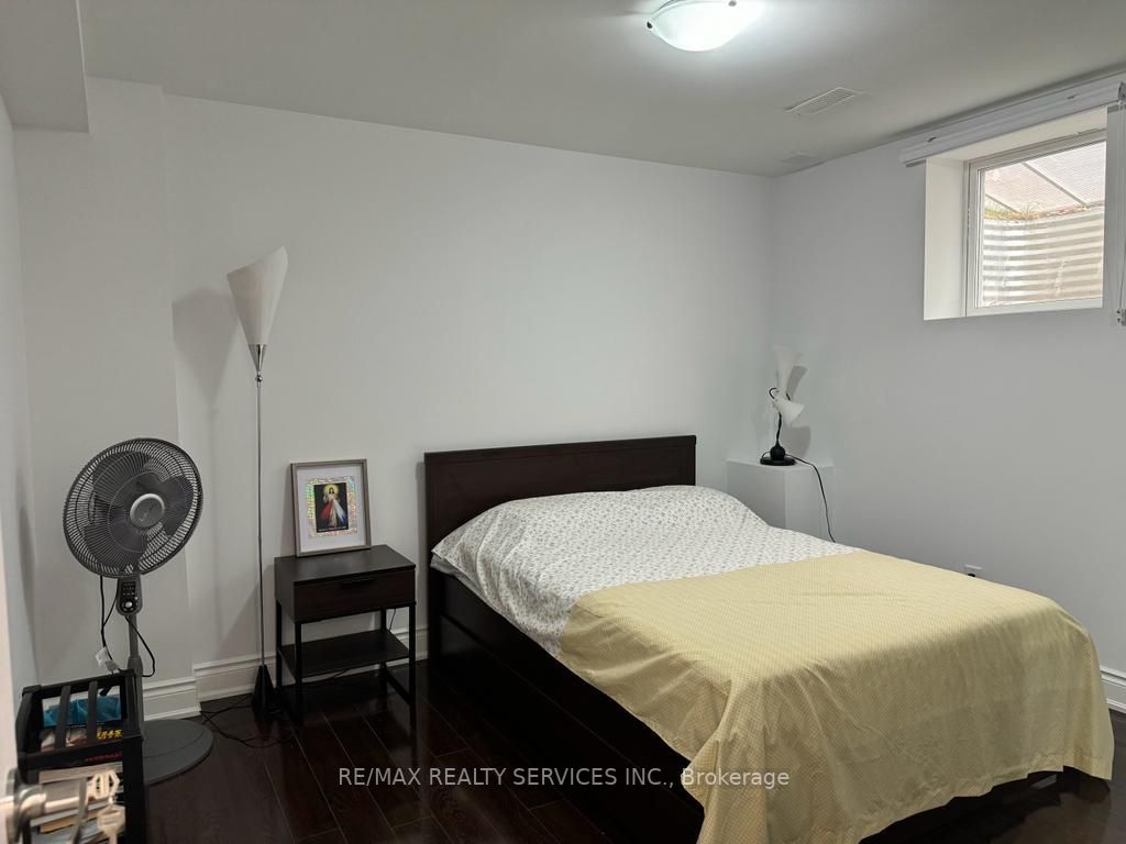19 Beachville Circ