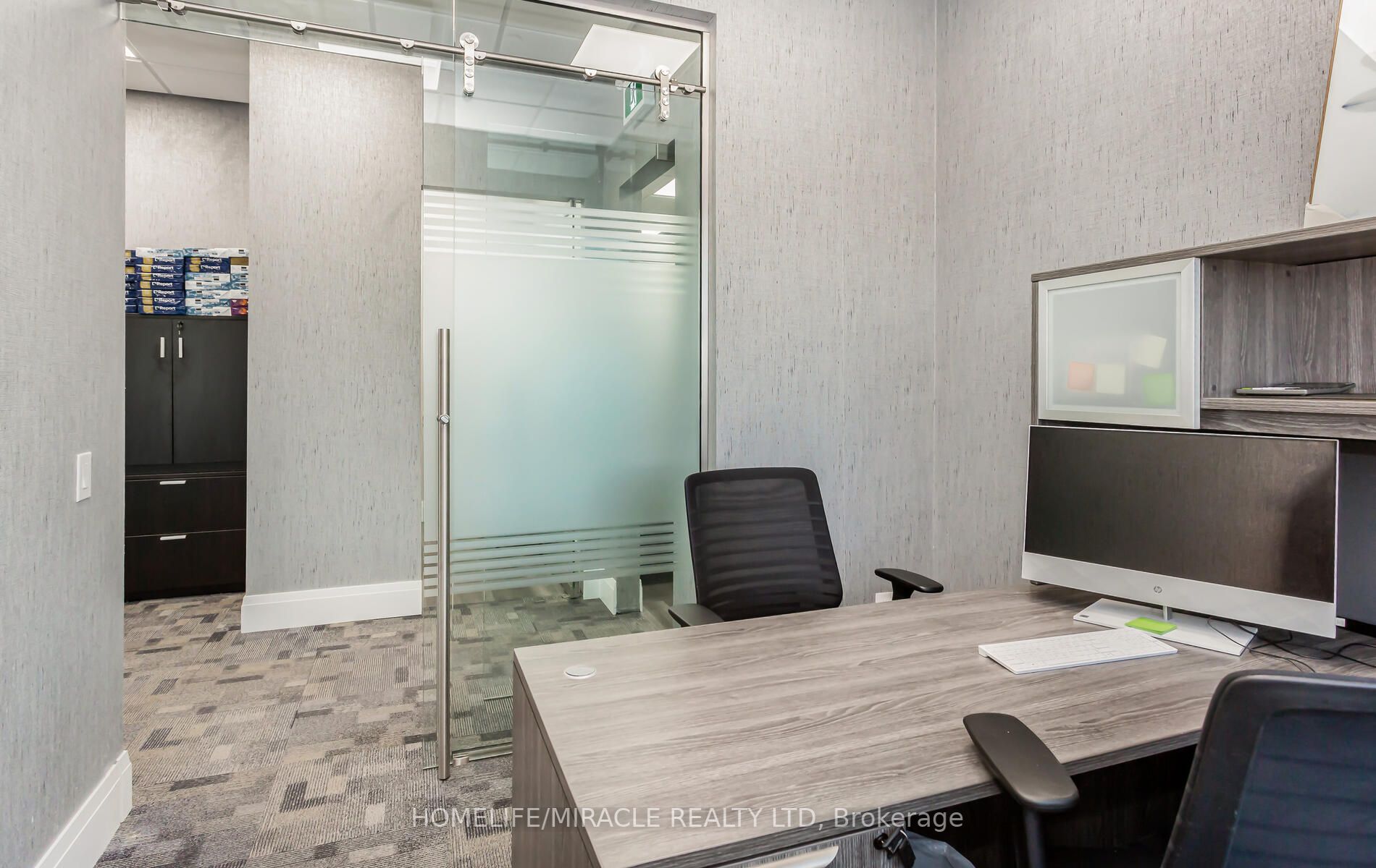 5 Brisdale Dr, #206