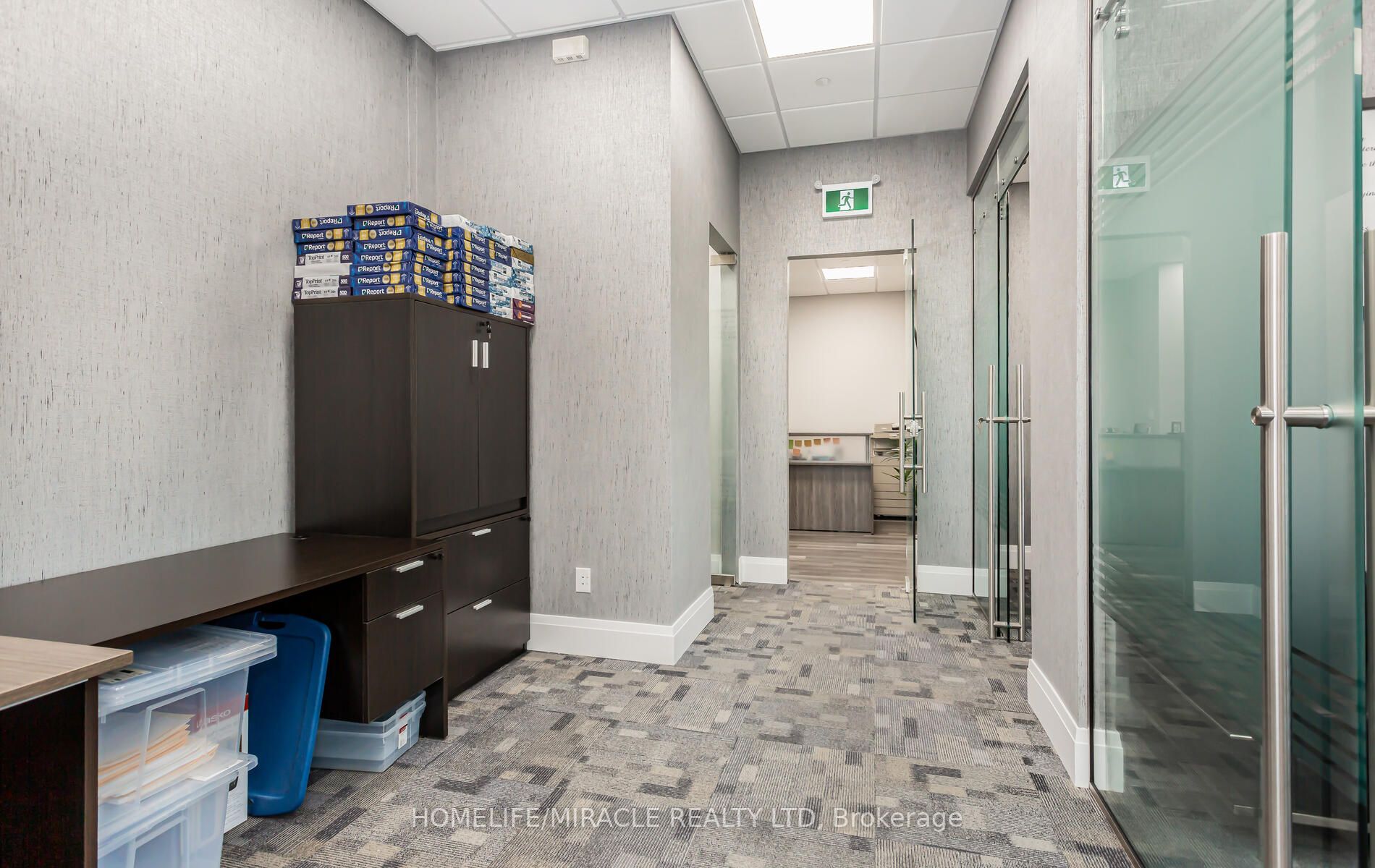 5 Brisdale Dr, #206