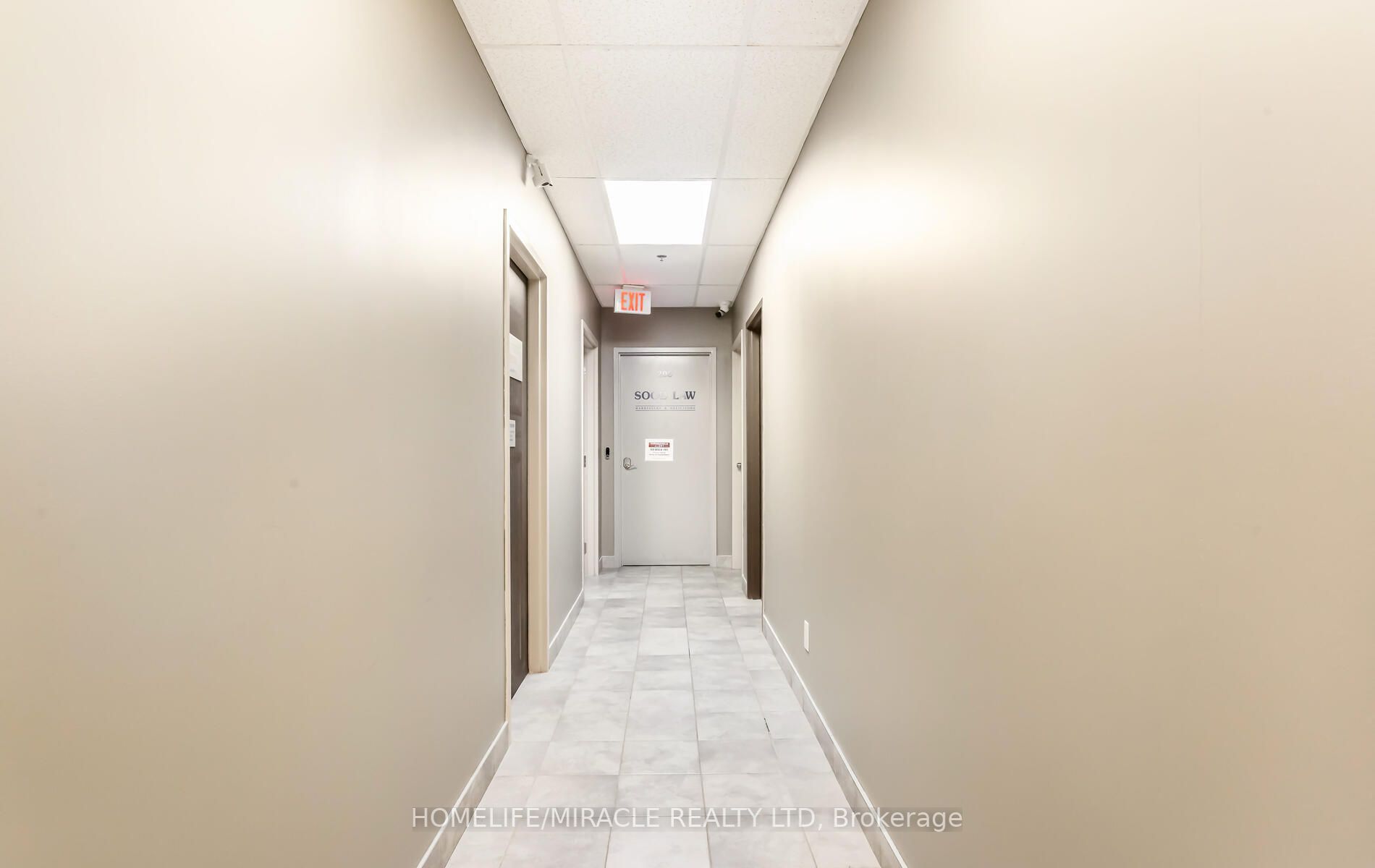 5 Brisdale Dr, #206