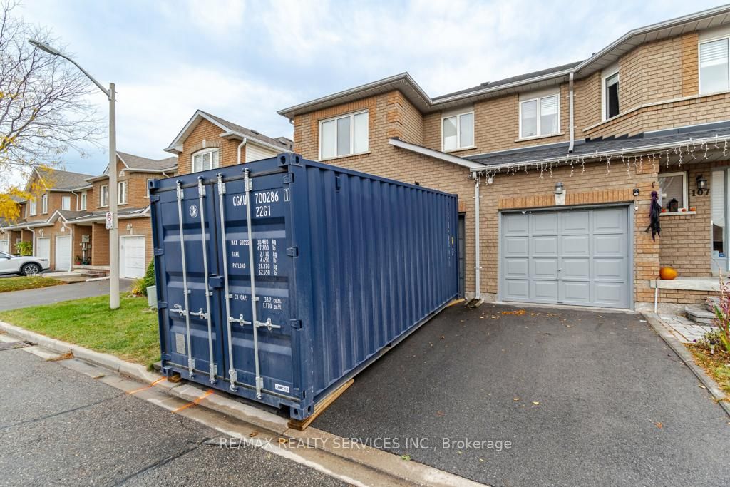 200 Cresthaven Rd, #109