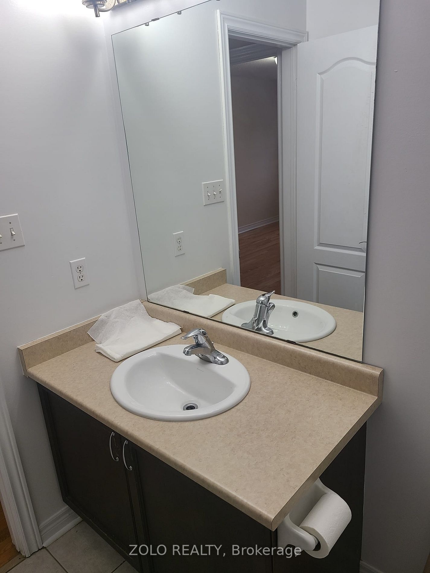 3494 Bala Dr