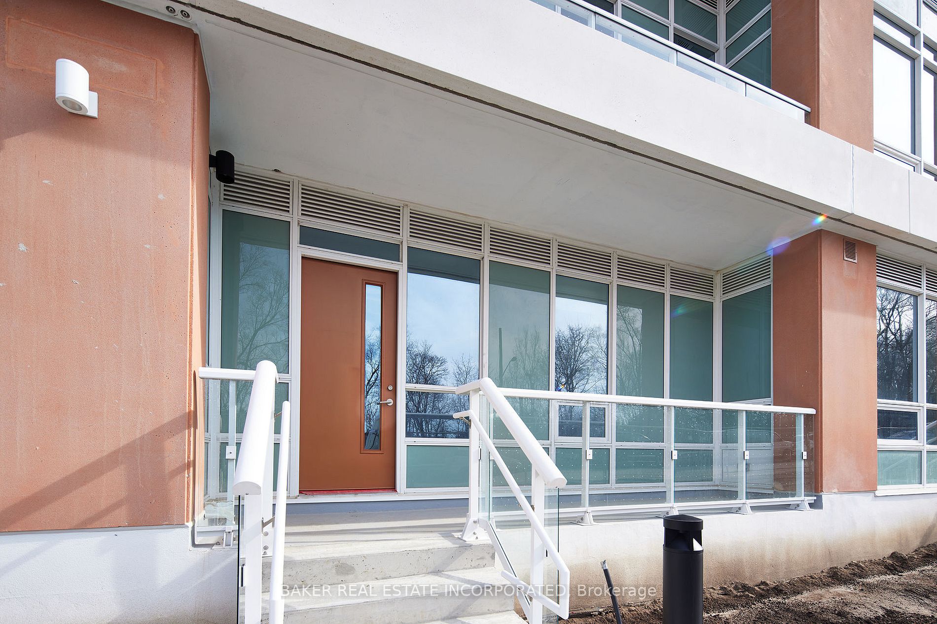 10 Wilby Cres, #103