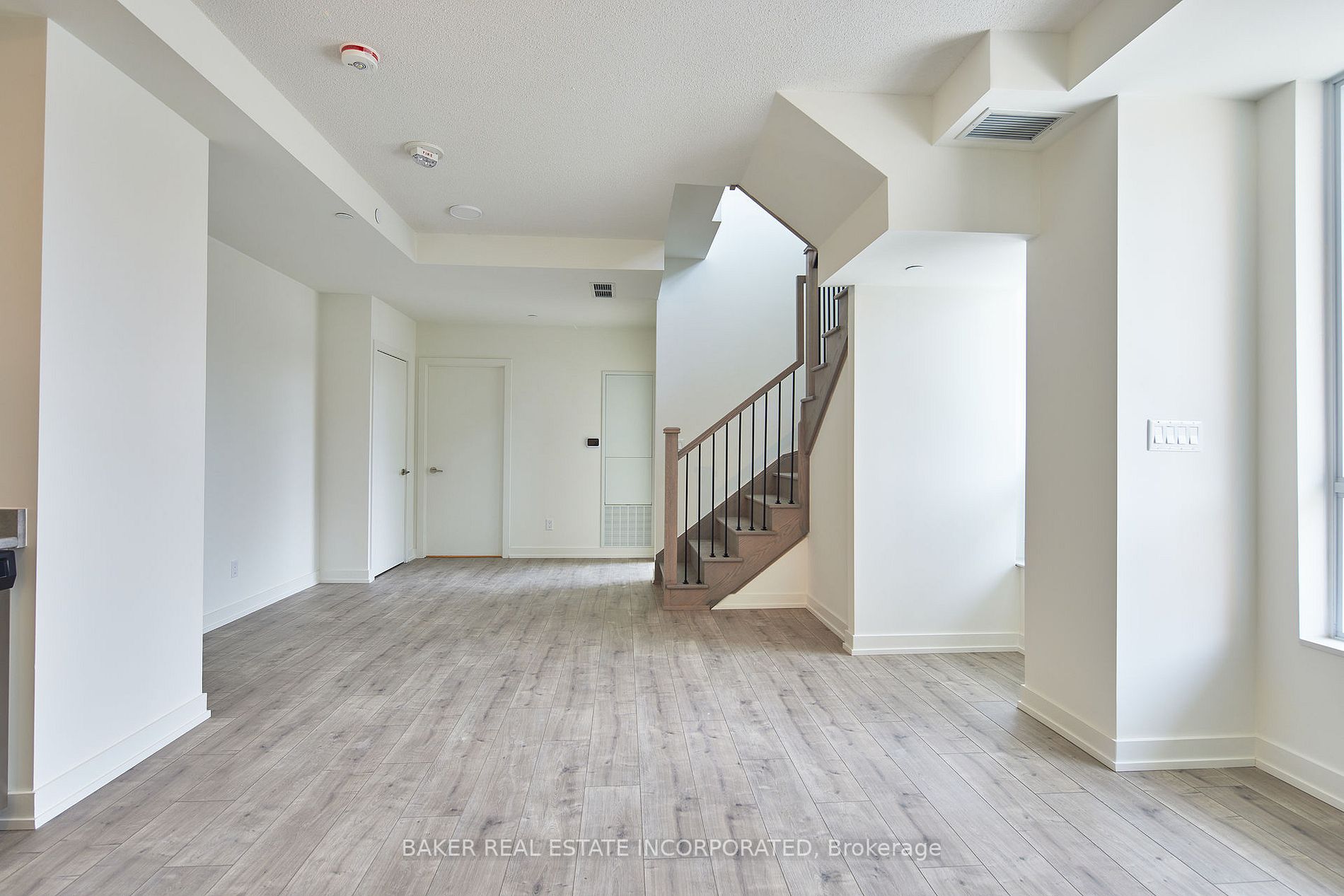 10 Wilby Cres, #103