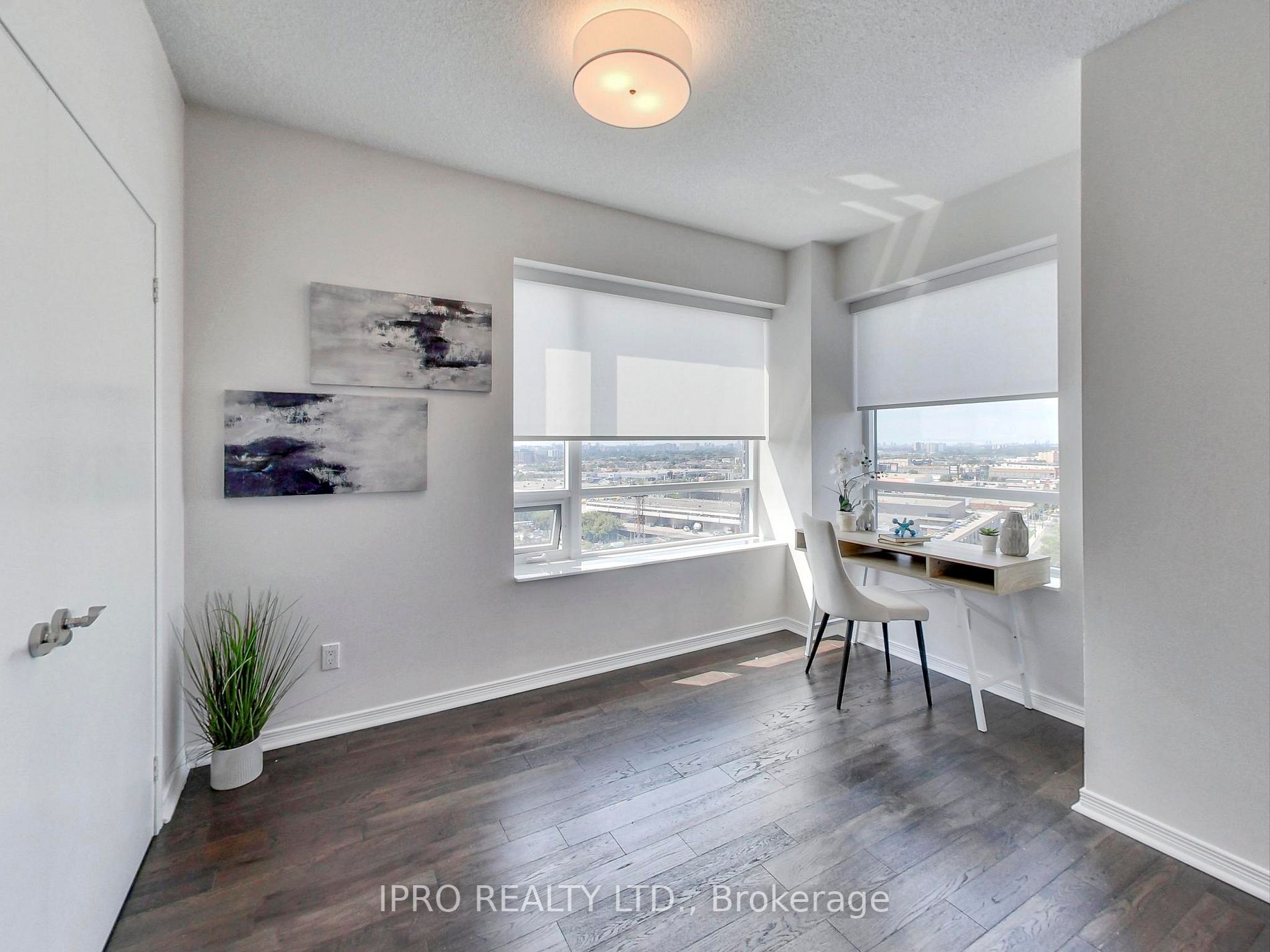 60 Heintzman St, #1613
