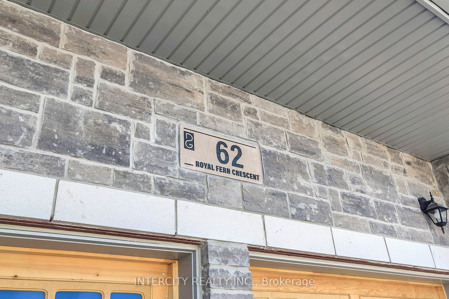 62 Royal Fern Cres
