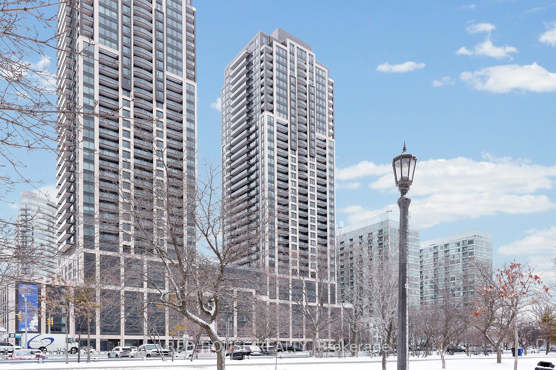 1926 Lakeshore Blvd W, #3615