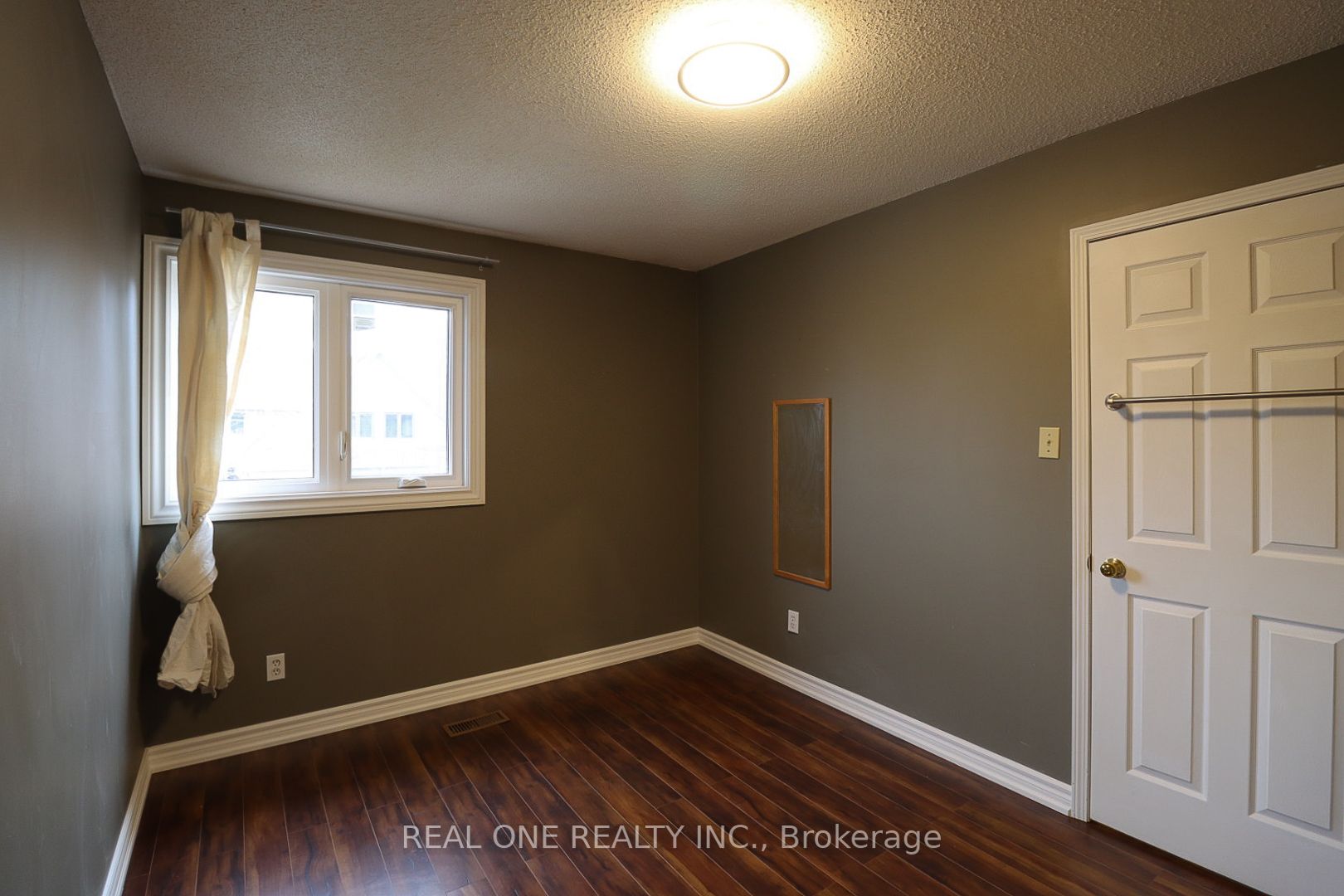 2199 Burnhamthorpe Rd W, #85
