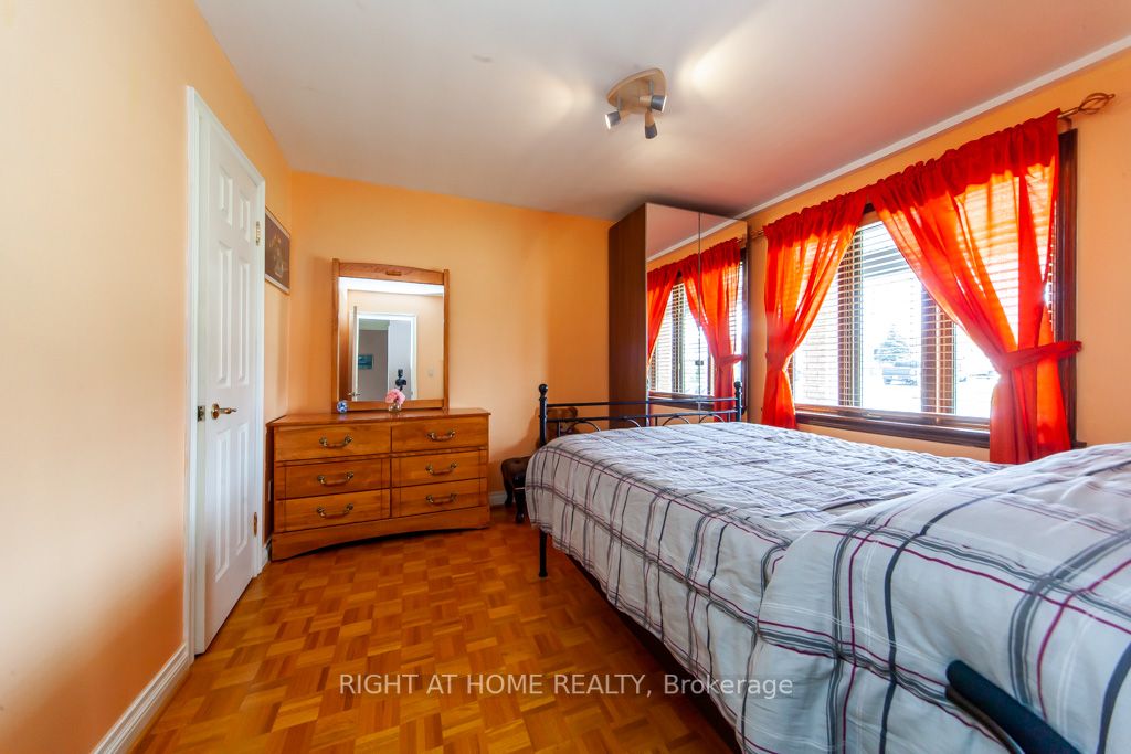18 Palamar Rd