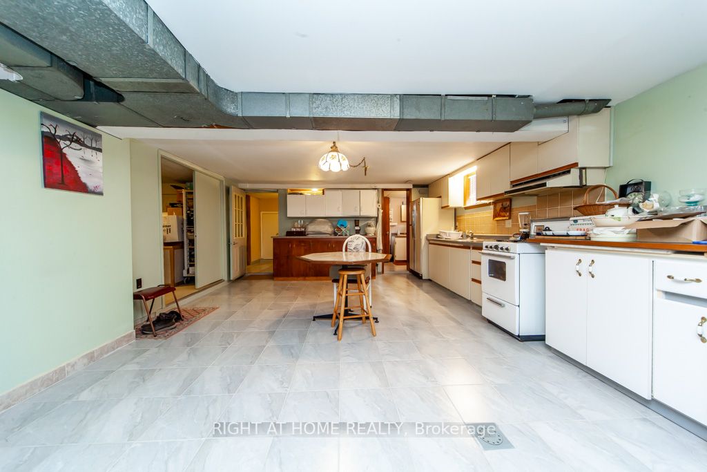 18 Palamar Rd