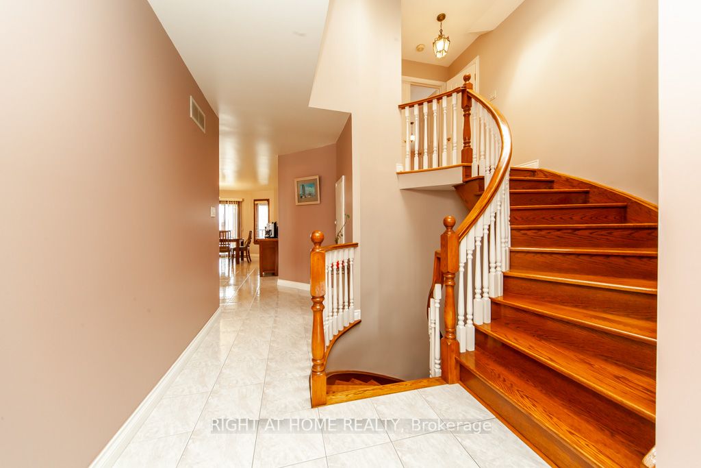 18 Palamar Rd