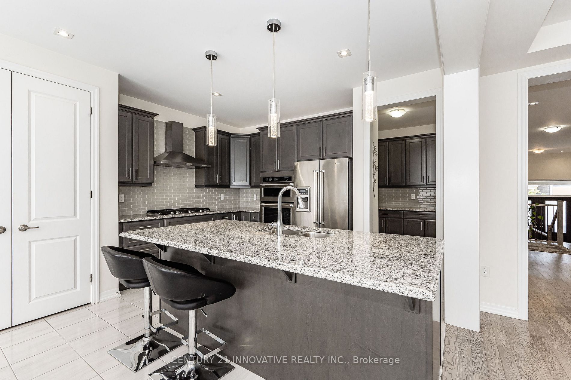 112 Wheat Boom Dr