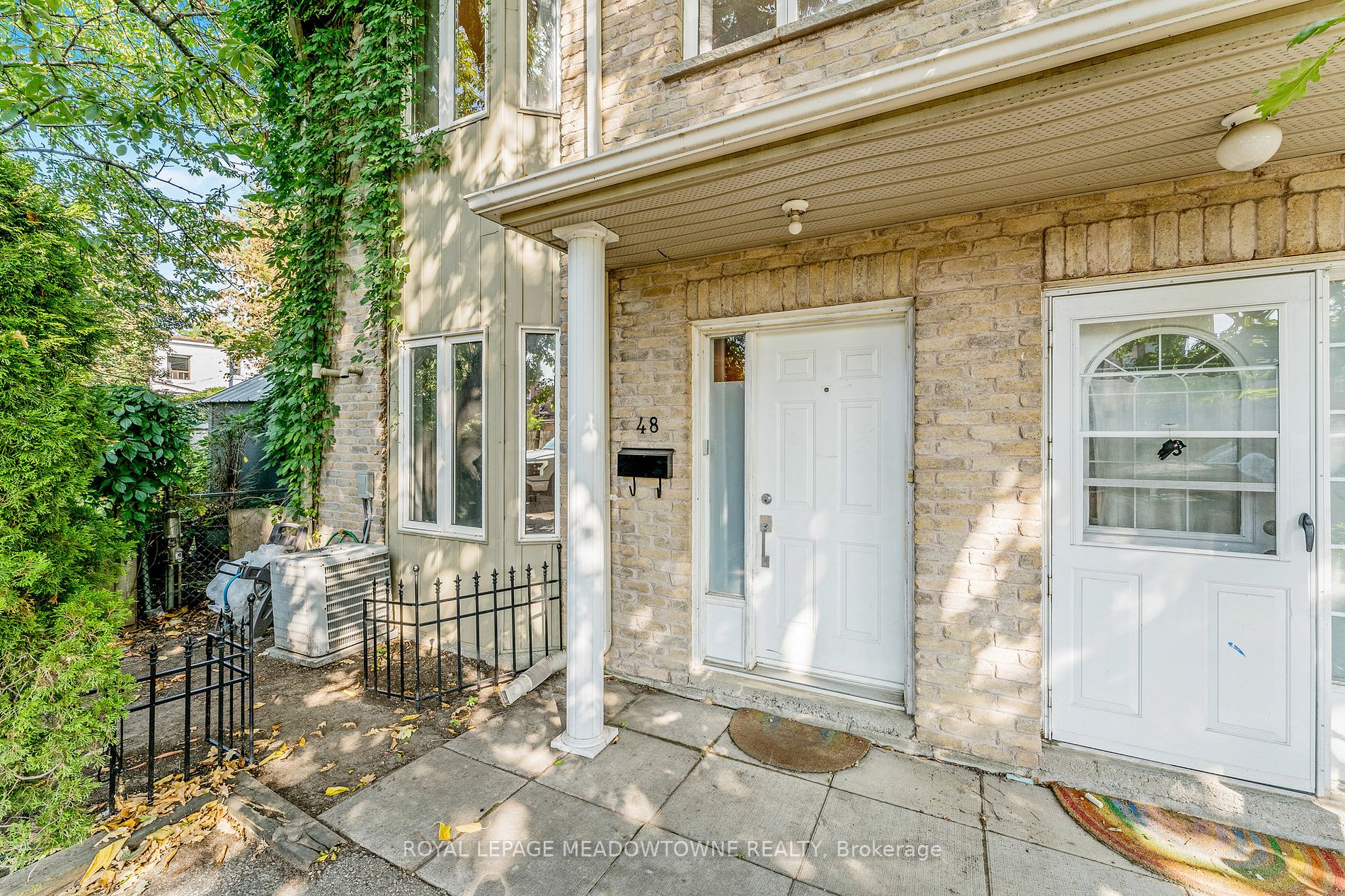 48 Jackson Pl