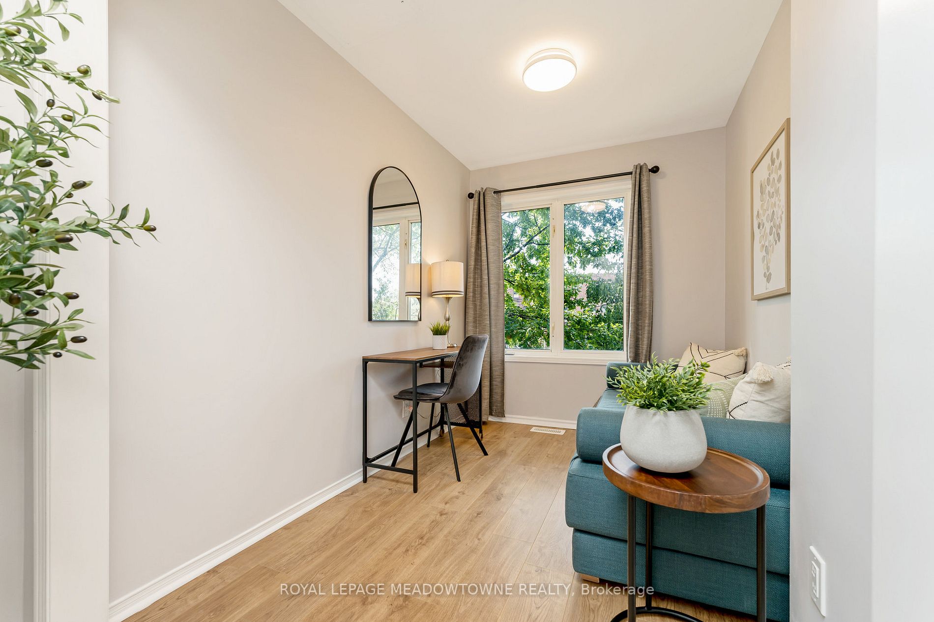 48 Jackson Pl