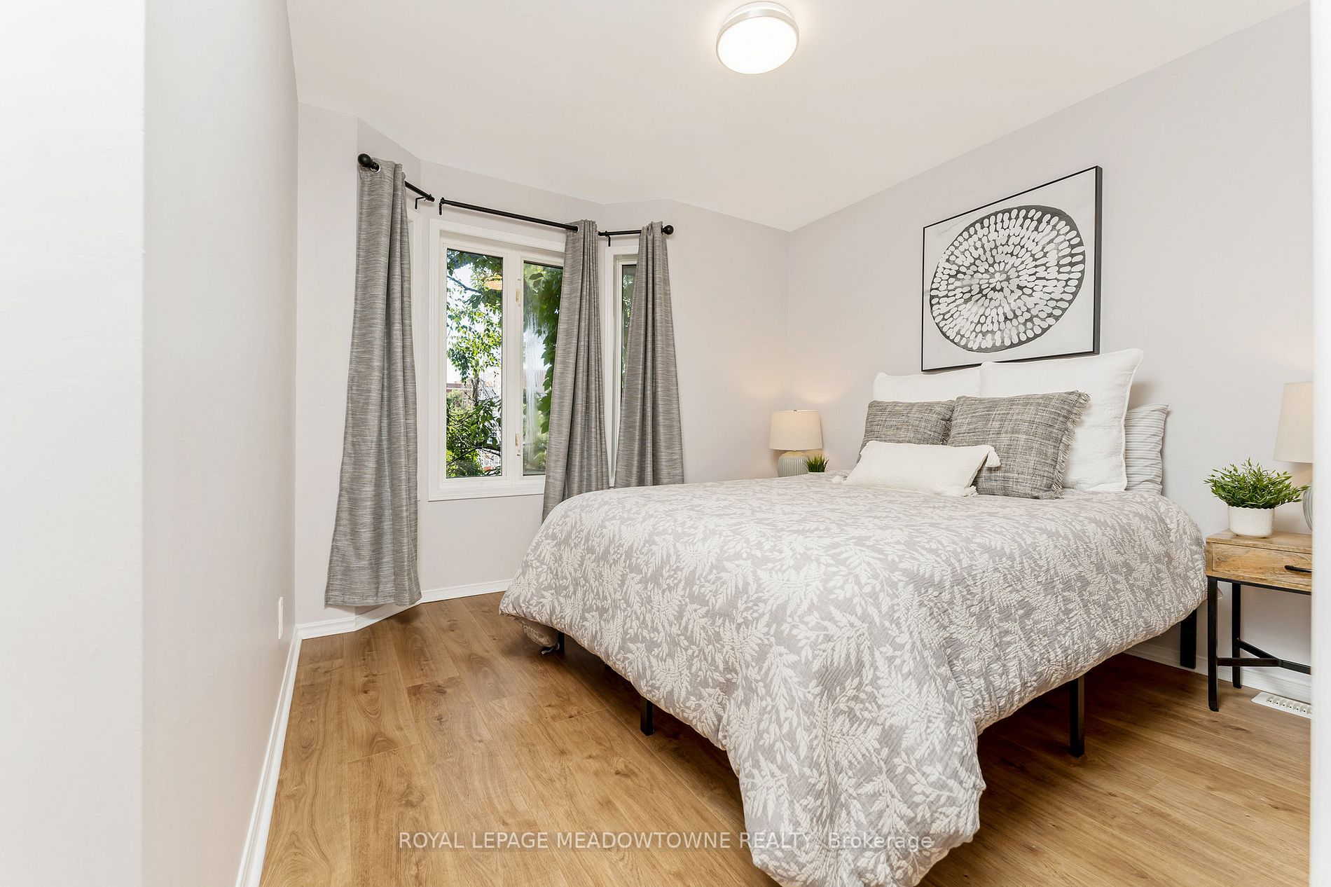 48 Jackson Pl