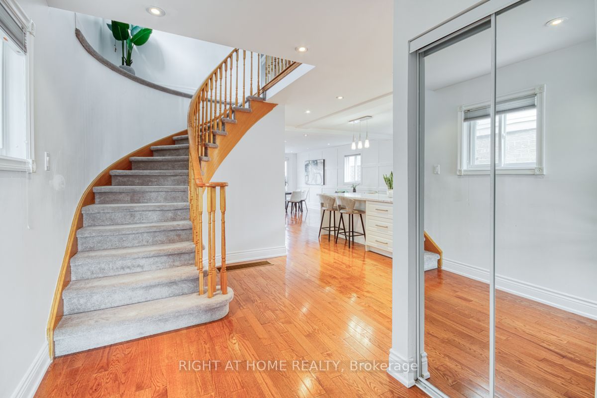 3181 Coldstream Rd