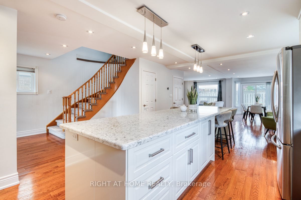 3181 Coldstream Rd
