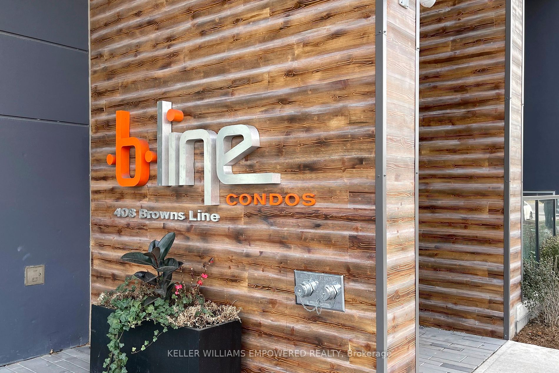 408 Browns Line, #111