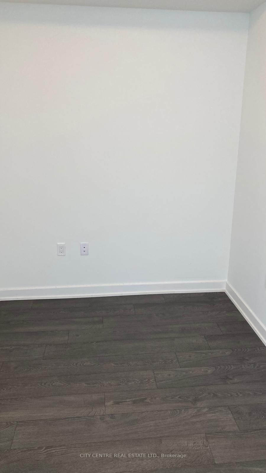 4677 Glen Erin Dr, #1004