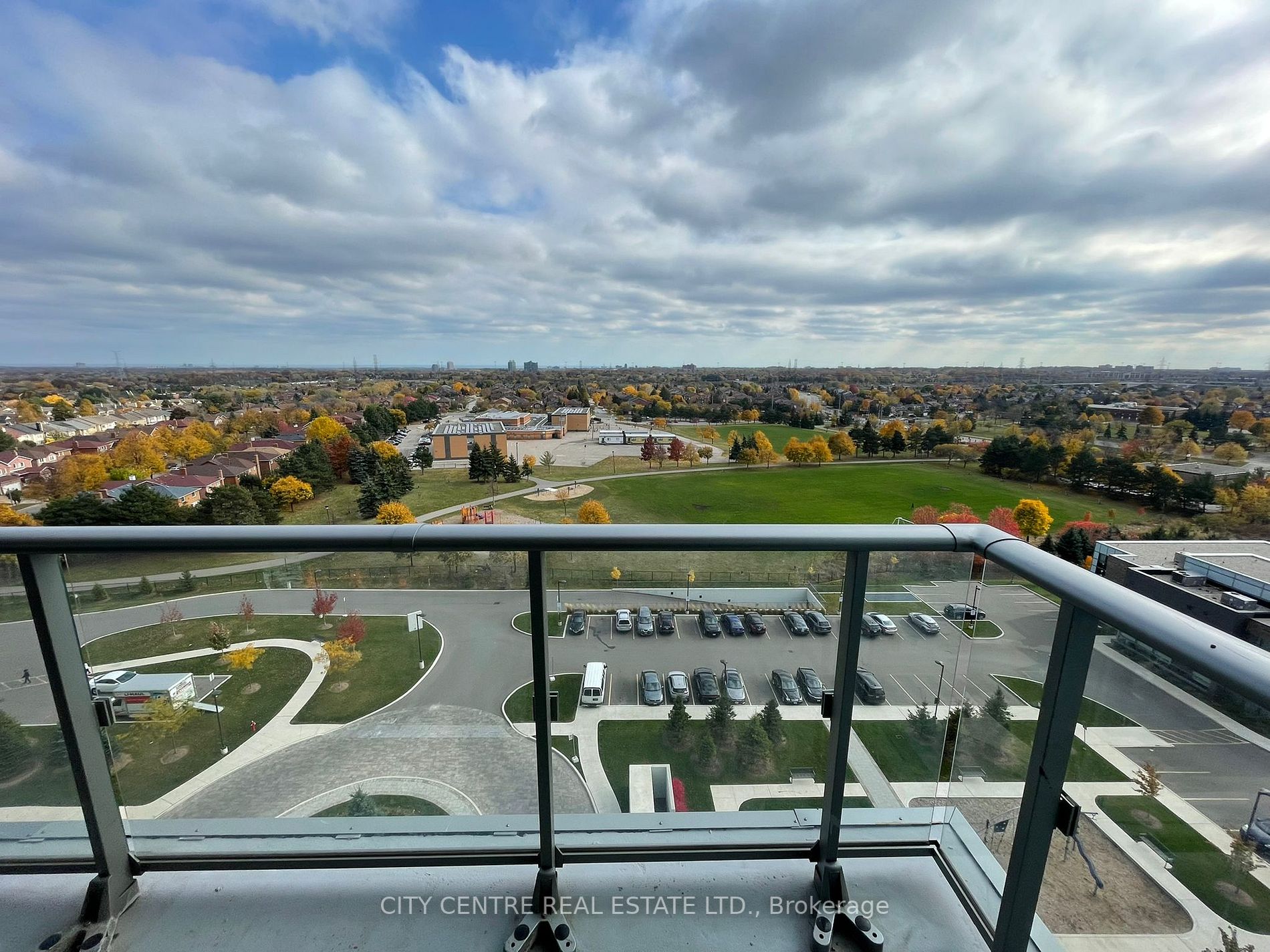 4677 Glen Erin Dr, #1004