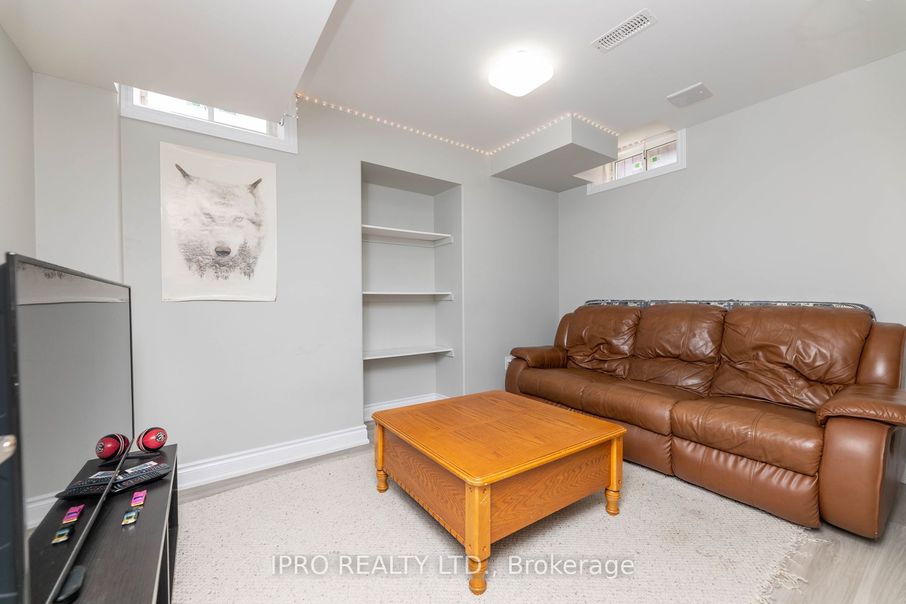 76 Germain Circ