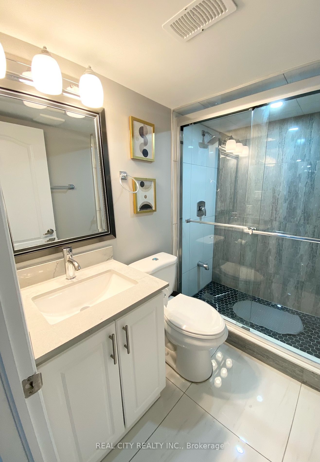 5953 Chorley Basement Pl
