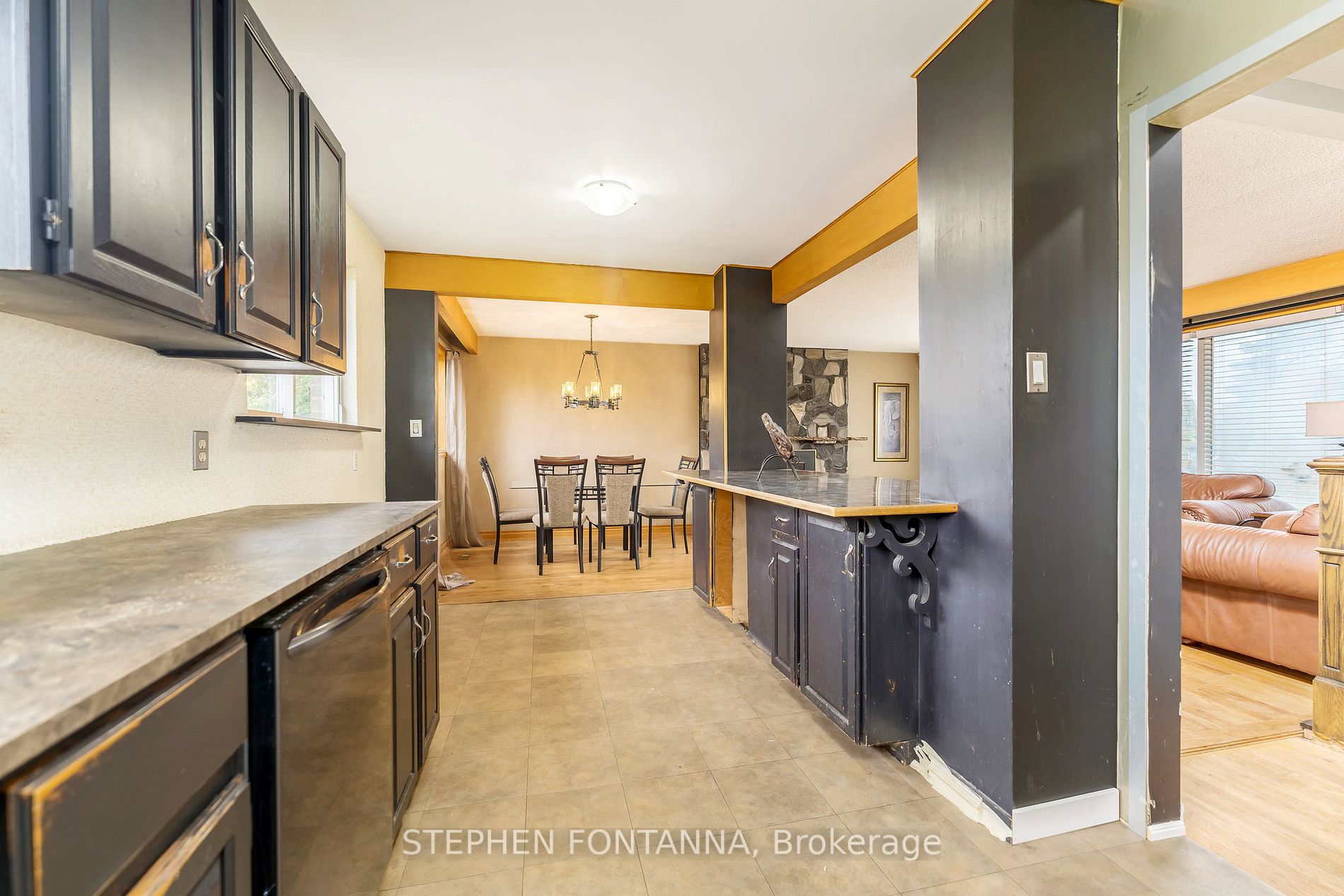 93 Joycelyn Cres