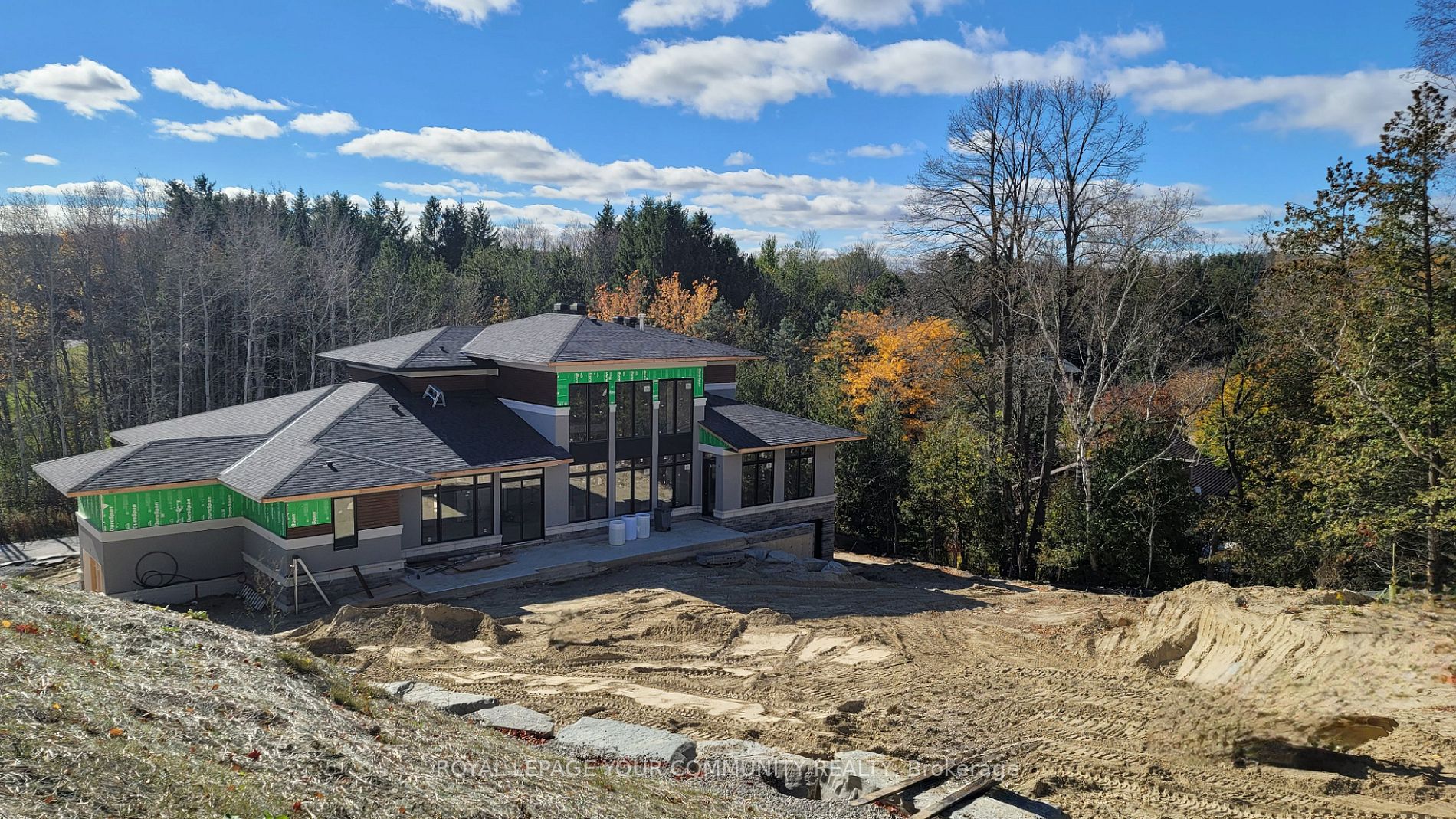 8 Keily Crescent