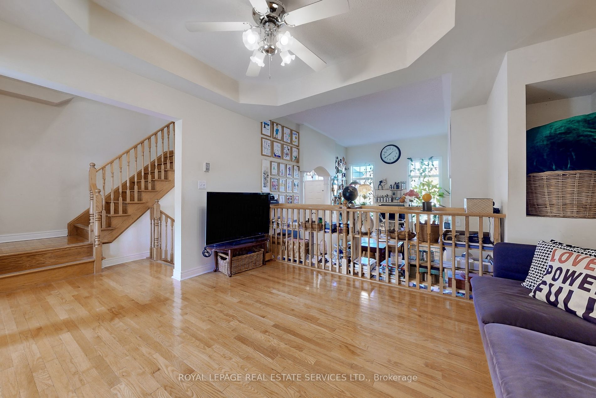 3552 Eglinton Avenue W