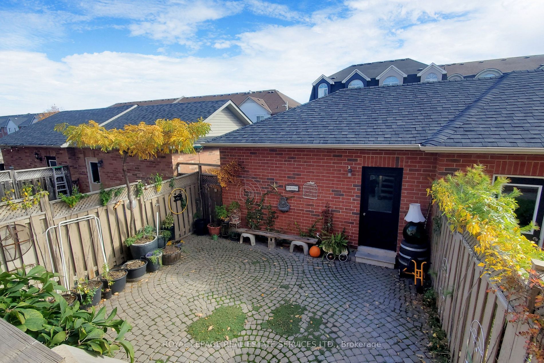 3552 Eglinton Avenue W
