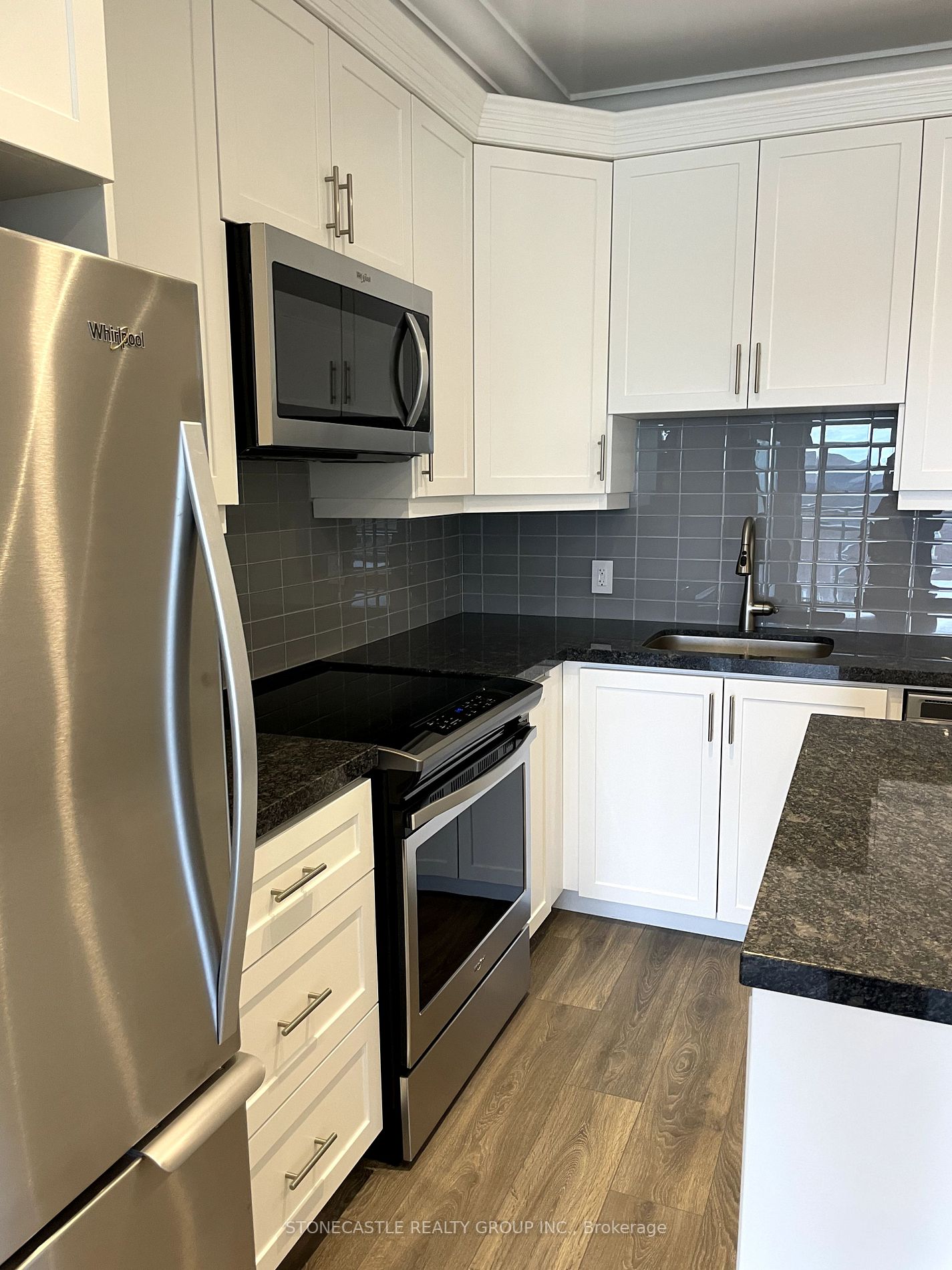 4040 Upper Middle Rd, #308