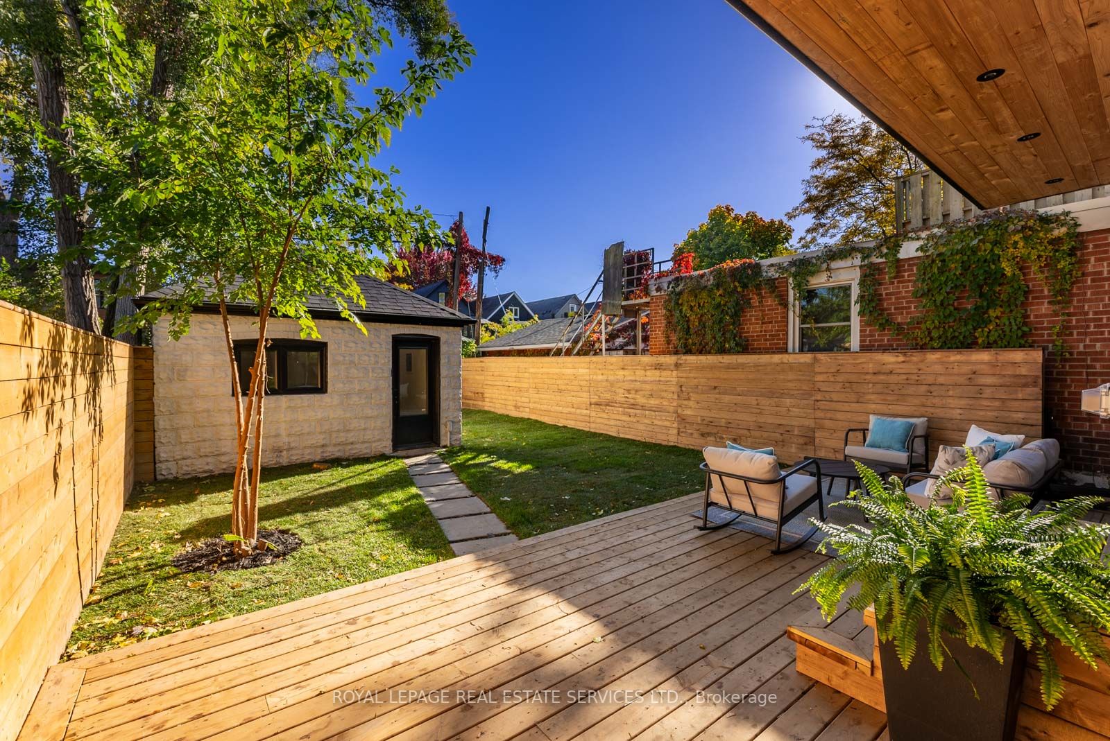 497 Willard Ave