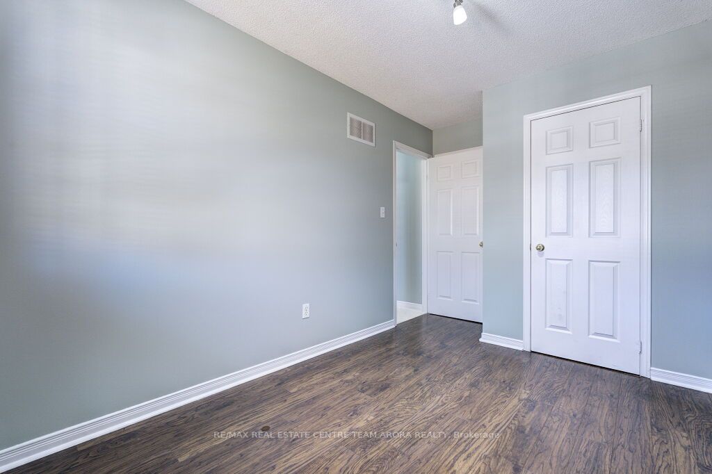 16 Kilrea Way