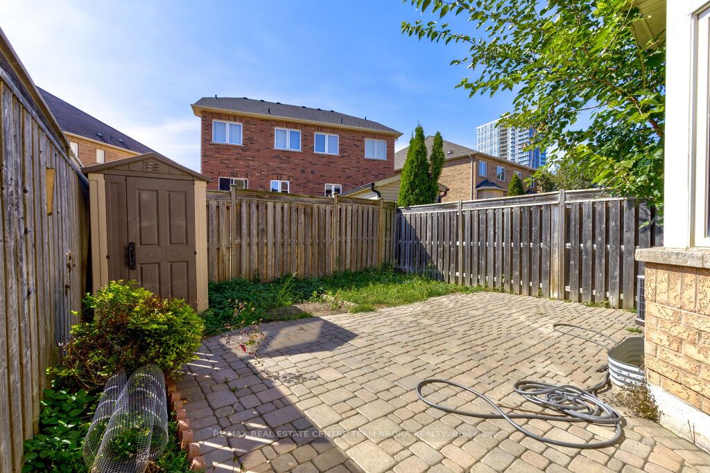 16 Kilrea Way