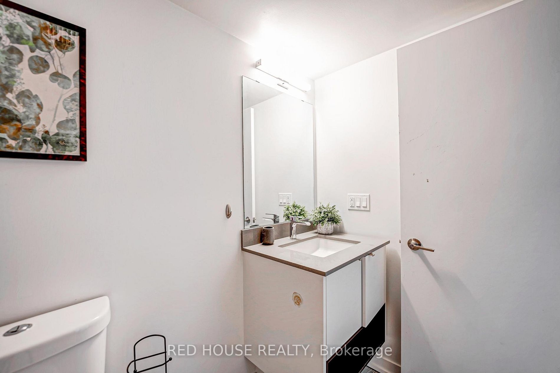 1135 Cooke Boulevard, #111