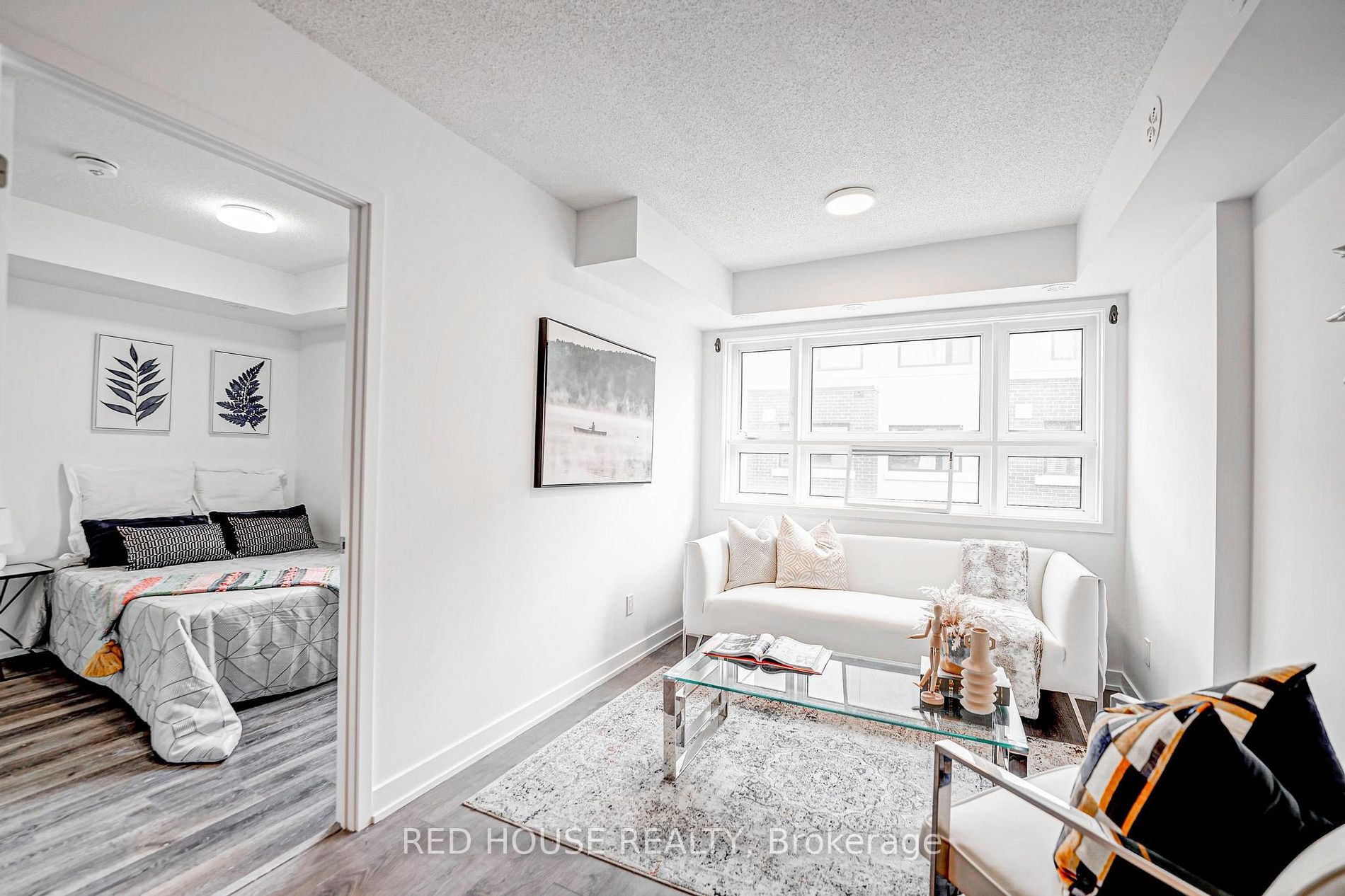 1135 Cooke Boulevard, #111