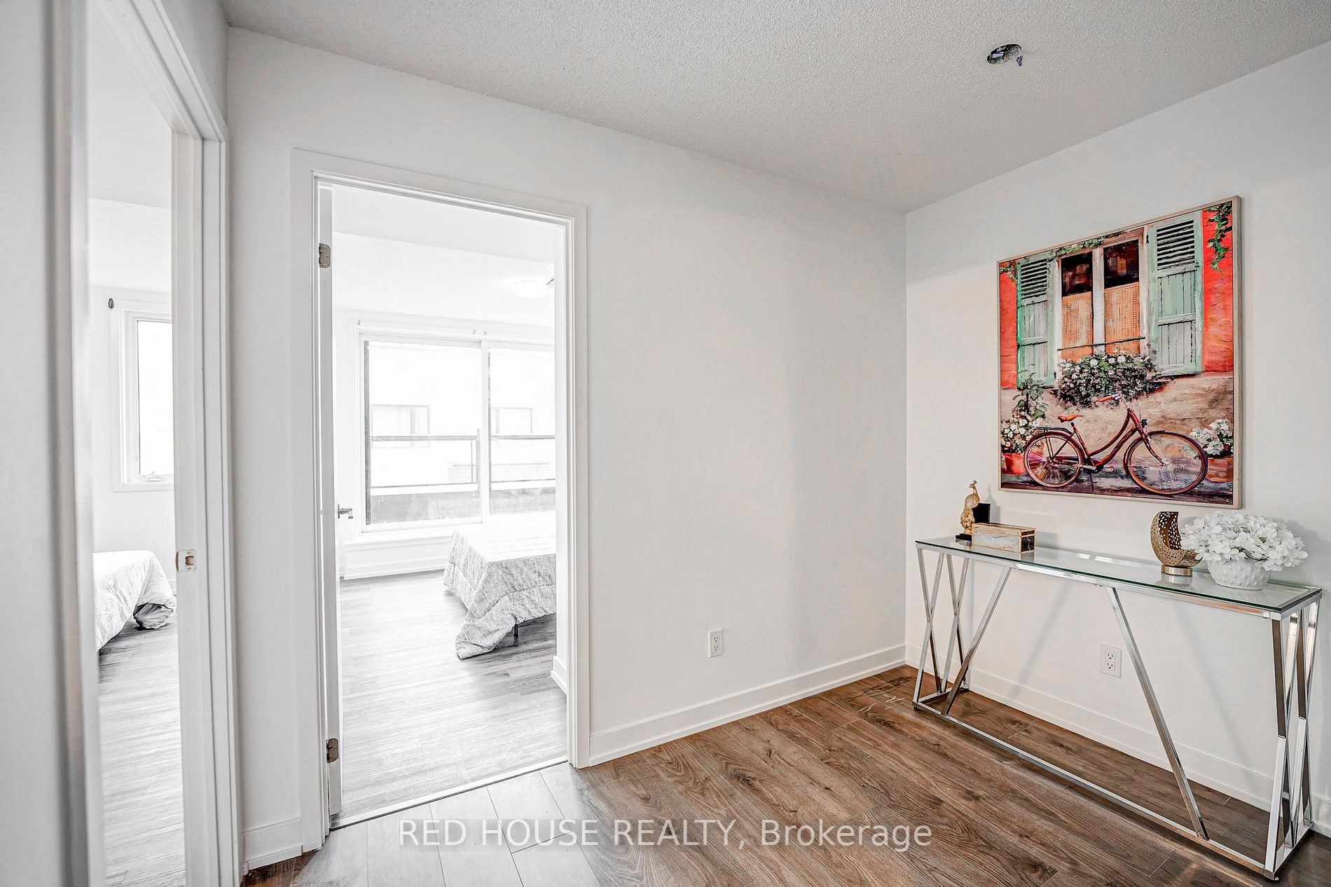 1135 Cooke Boulevard, #111