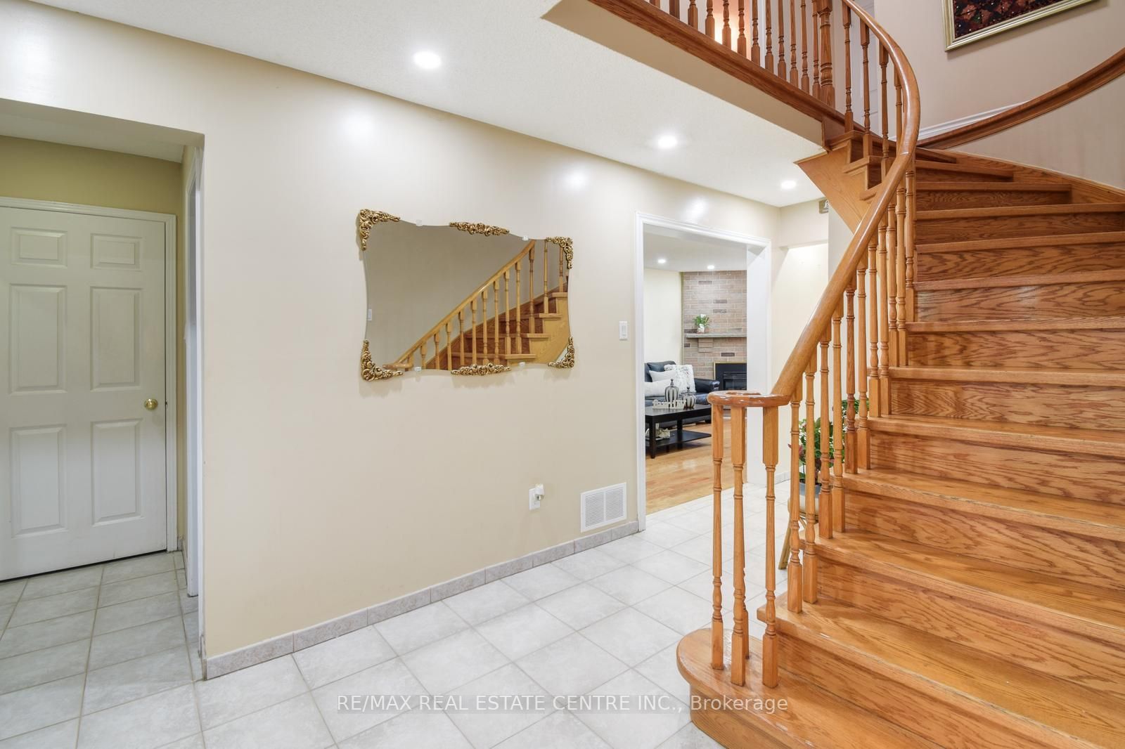 47 Kirk Dr