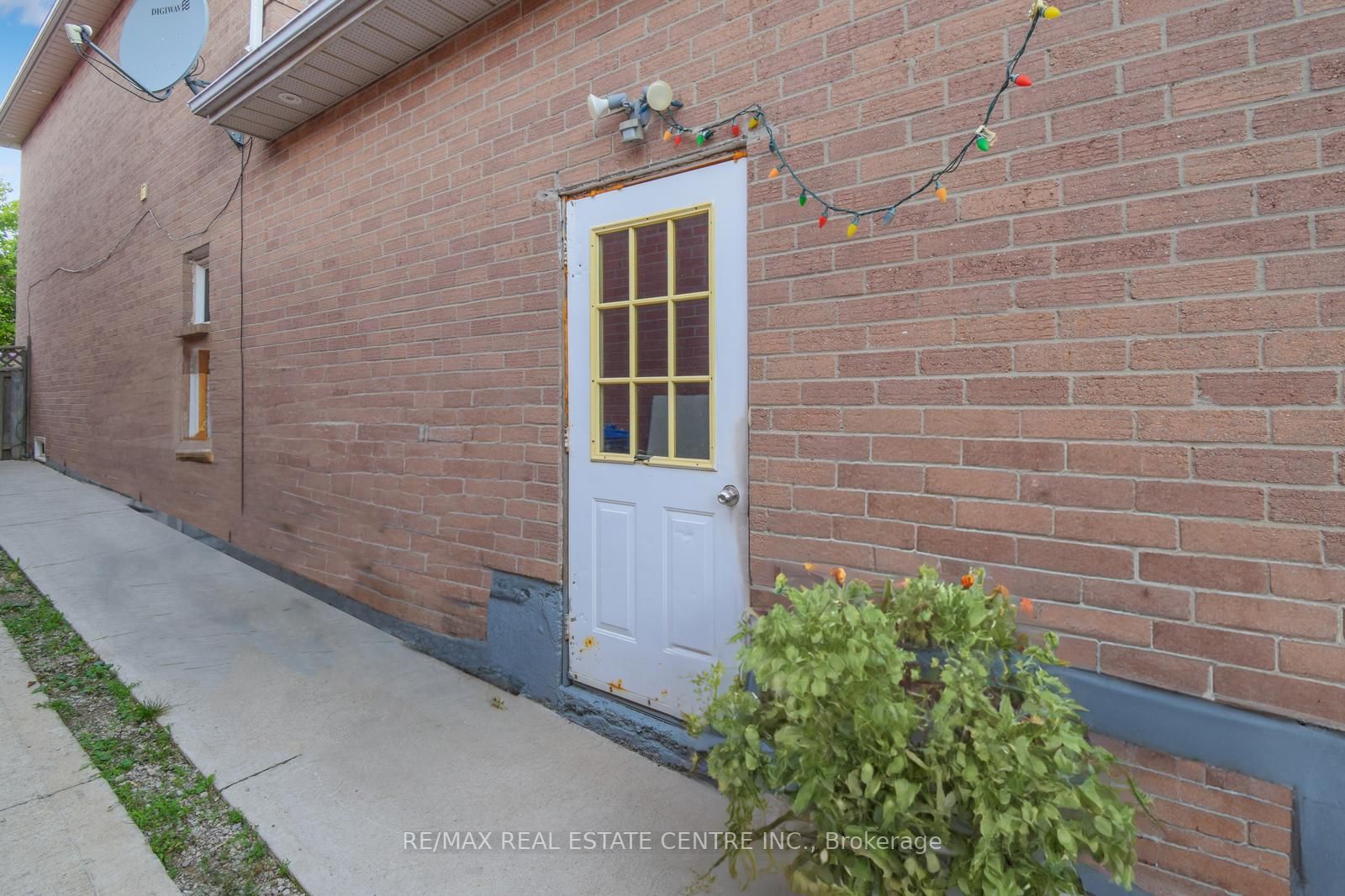 47 Kirk Dr