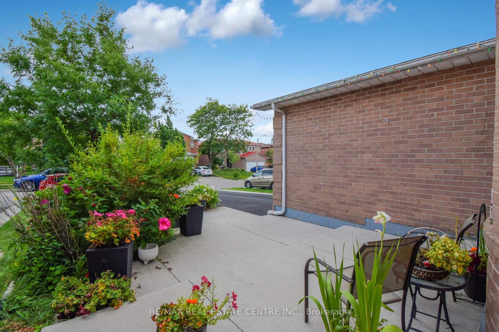 47 Kirk Dr