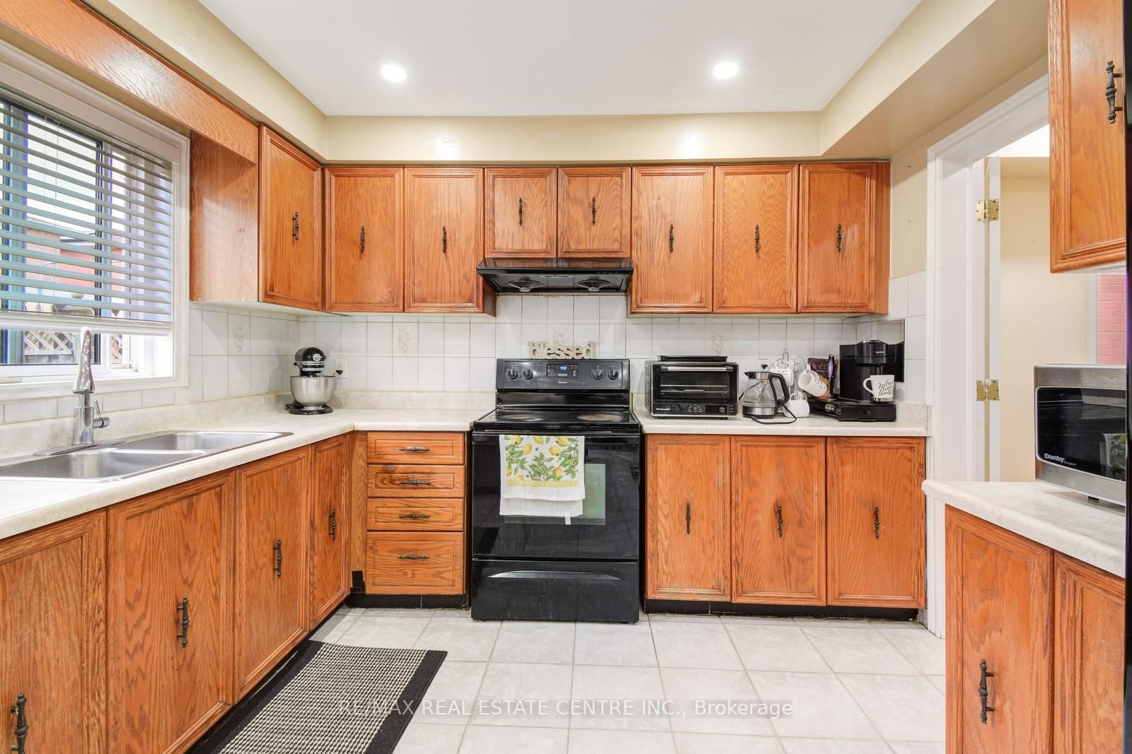 47 Kirk Dr