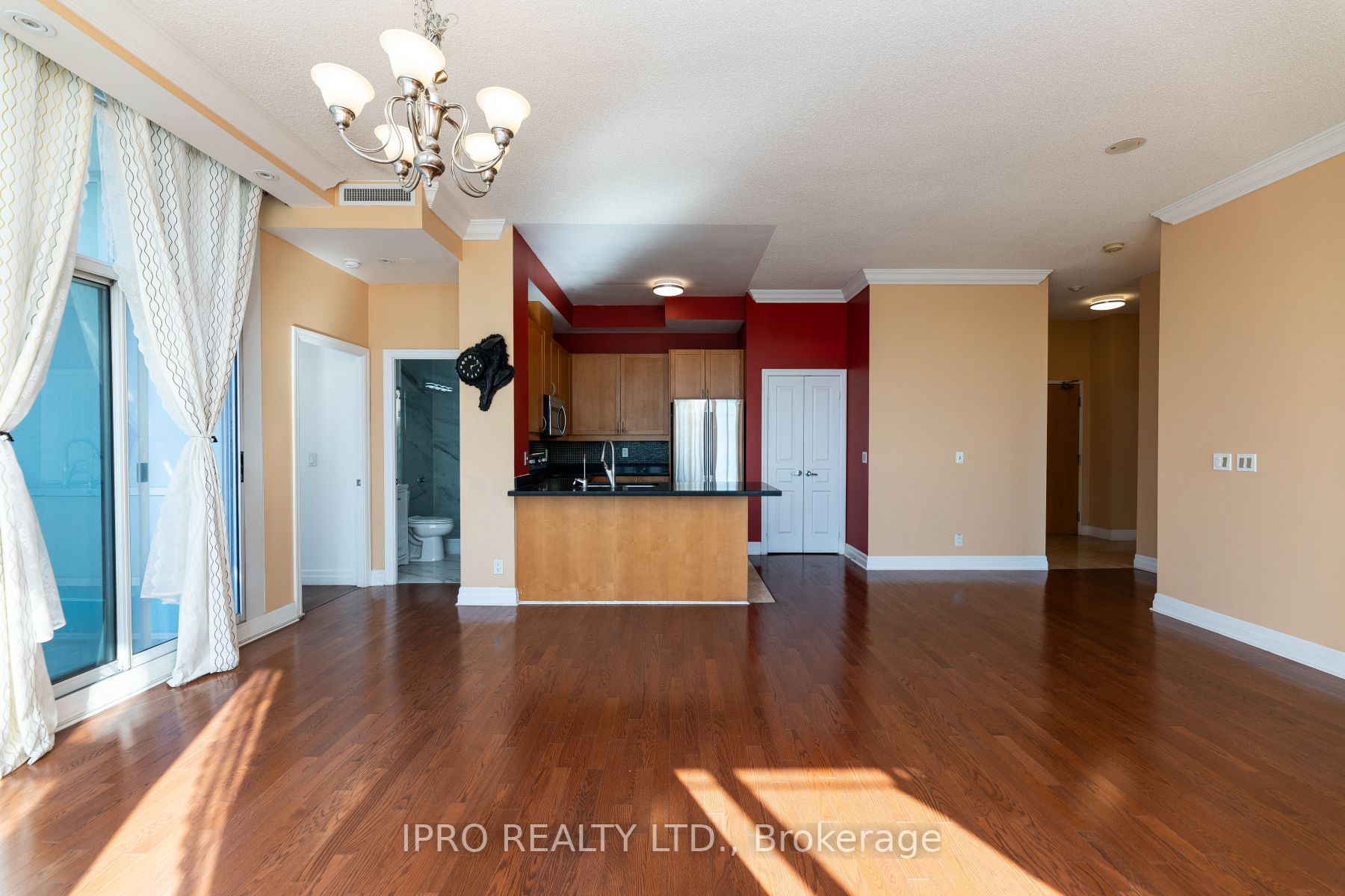 3939 Duke Of York Blvd, #3207