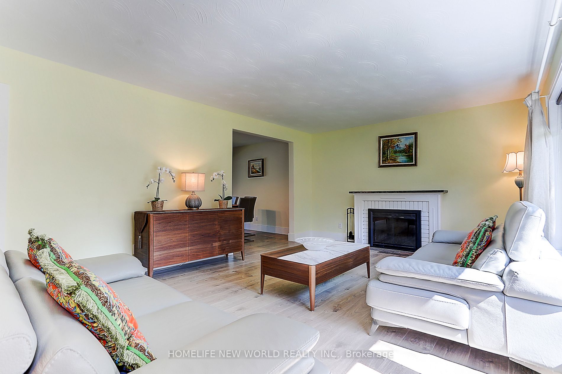 3287 Flanagan Cres