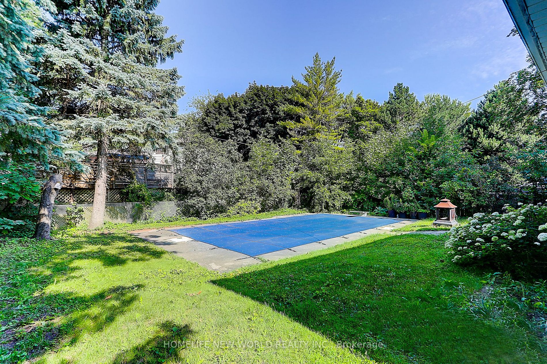 3287 Flanagan Cres
