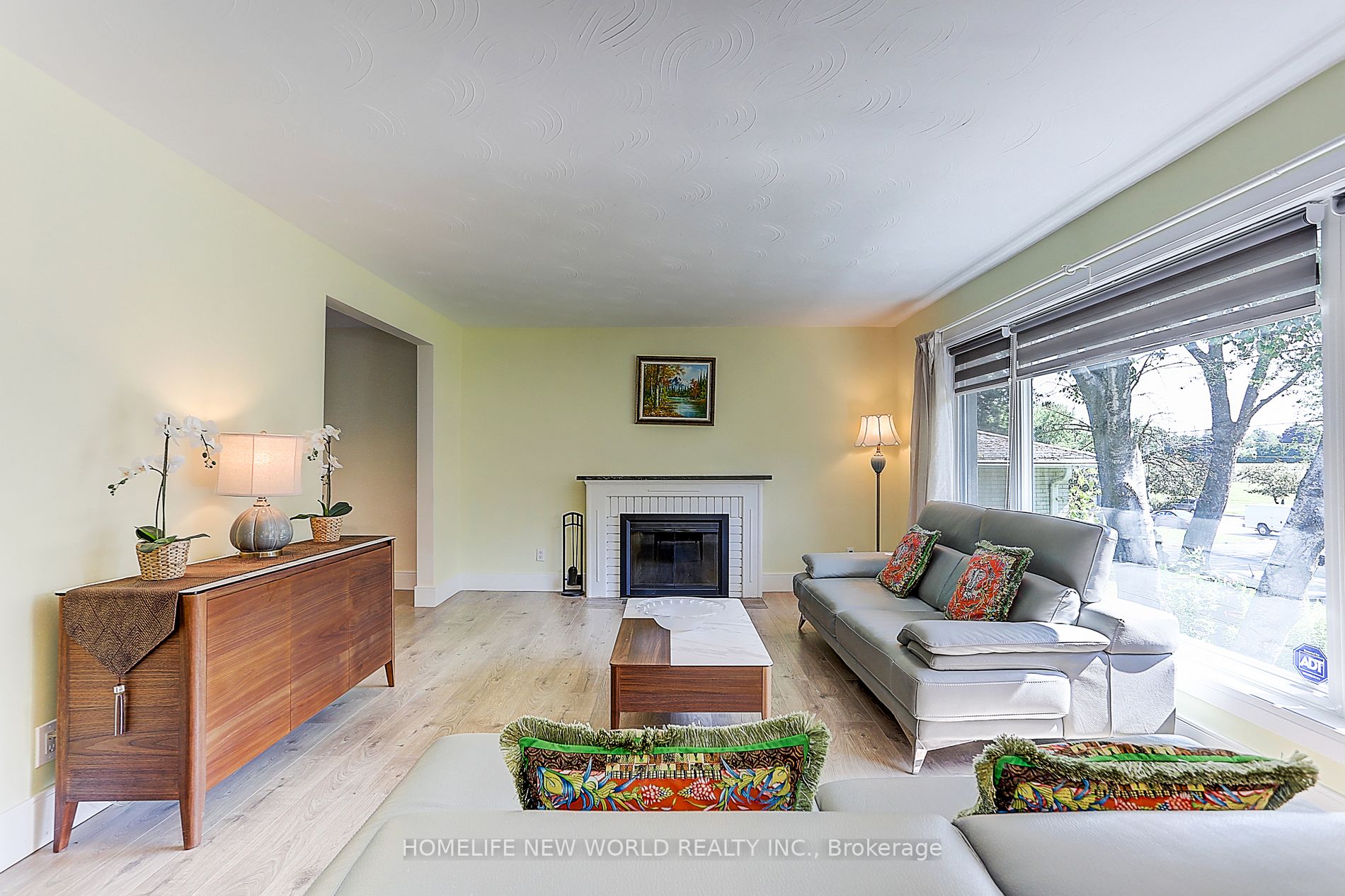 3287 Flanagan Cres