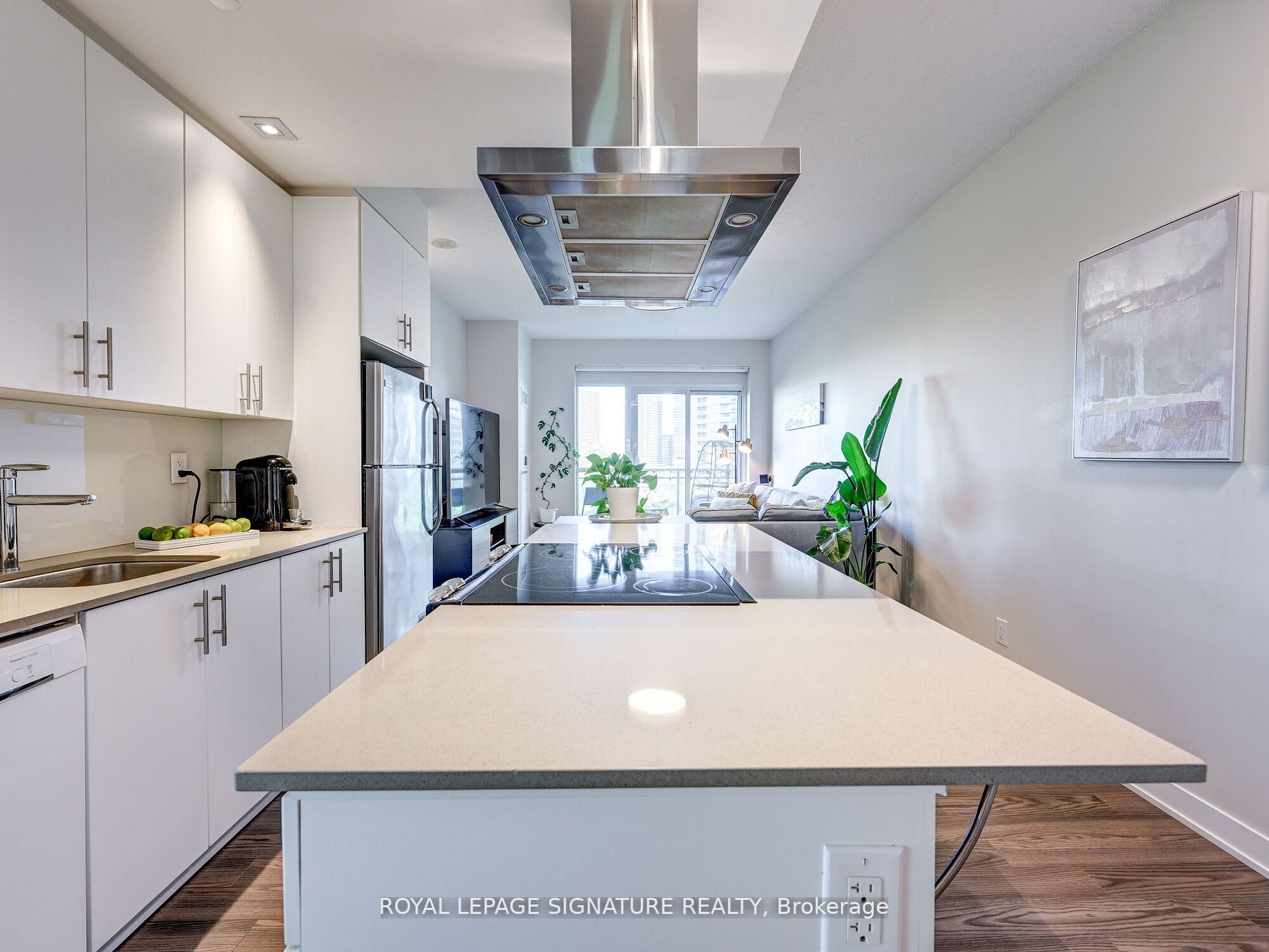 165 Legion Rd N, #624