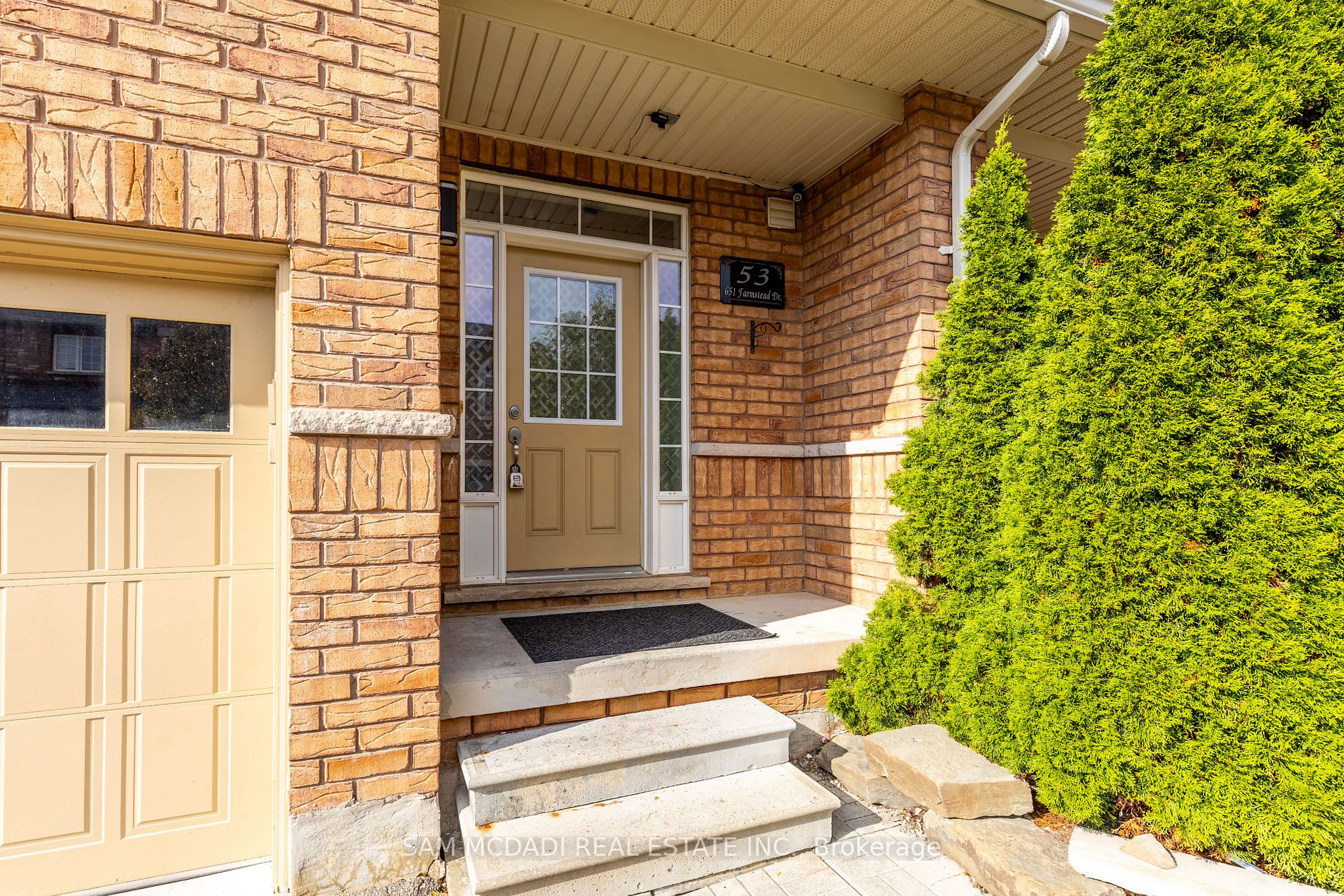 651 Farmstead Dr, #53
